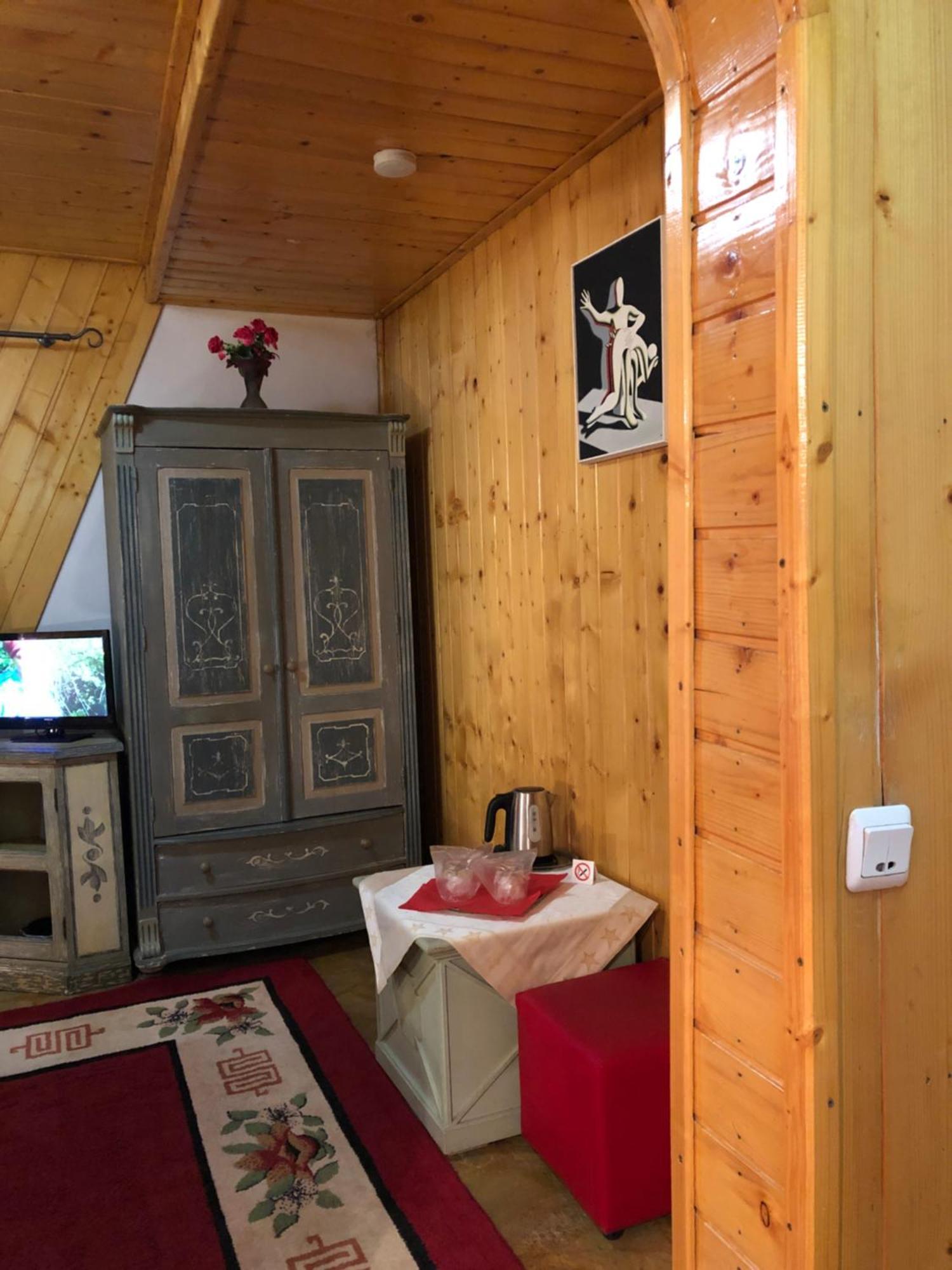 Rem's Pension Rasnov Exterior foto