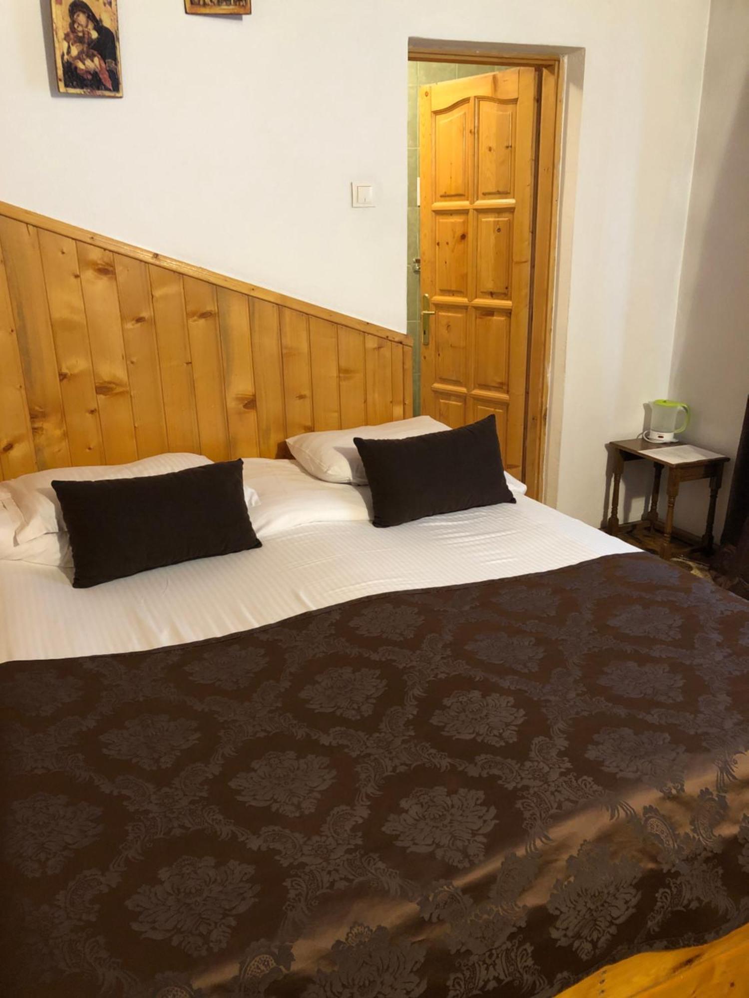 Rem's Pension Rasnov Exterior foto