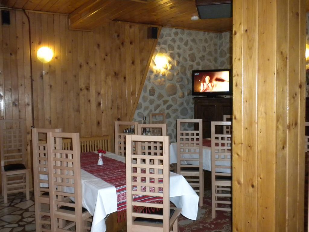 Rem's Pension Rasnov Exterior foto